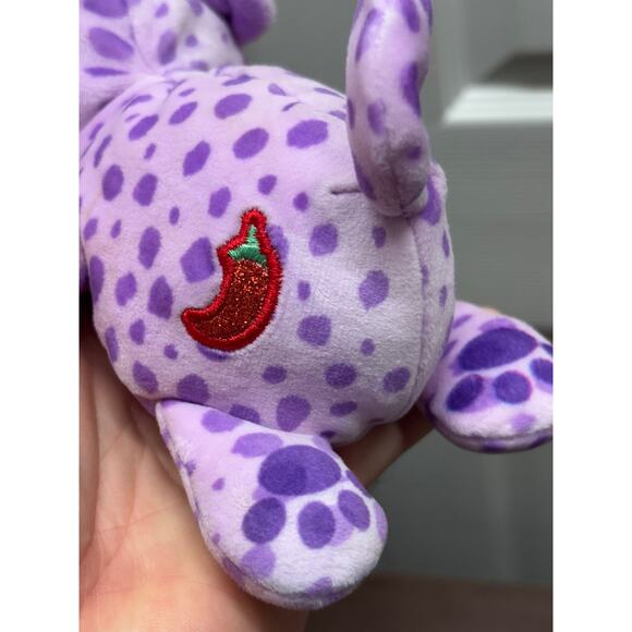 Cutetitos Plush Basic Fun 2019 Hot Pepper Rapidito Stuffed Animal Purple Spots - Picture 4 of 5